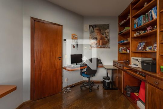Apartamento à venda com 4 quartos, 158m² em Ouro Preto, Belo Horizonte