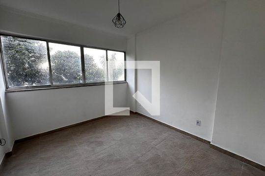 Quarto de apartamento para alugar com 1 quarto, 50m² em Ilha Porchat, São Vicente