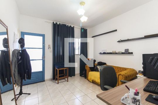 Sala 1 de casa à venda com 2 quartos, 241m² em Itaquera, São Paulo
