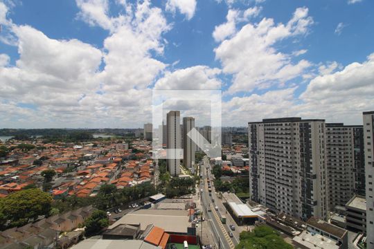 Vista da sacada de apartamento à venda com 2 quartos, 38m² em Socorro, São Paulo