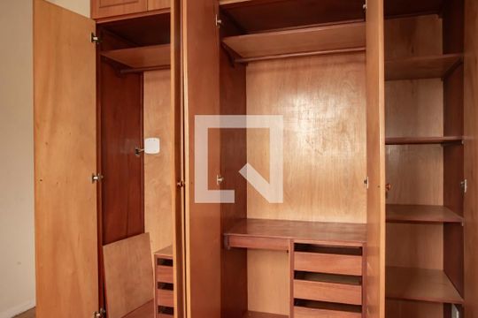 Quarto 1 de apartamento à venda com 2 quartos, 86m² em Planalto Paulista, São Paulo