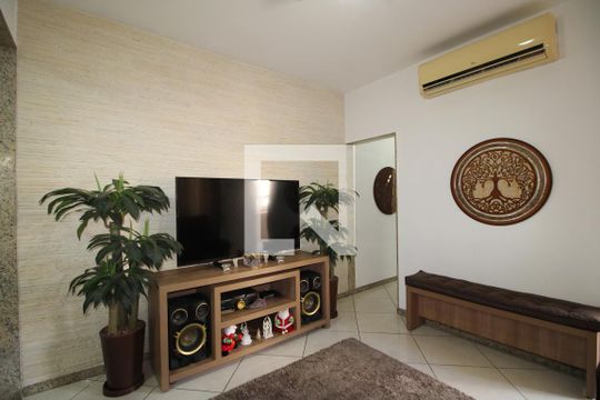 Edícula - Sala de casa de condomínio à venda com 6 quartos, 315m² em Jacarepaguá, Rio de Janeiro