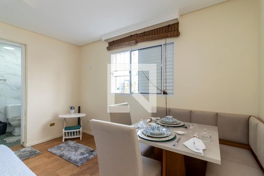Sala e Quarto de casa para alugar com 1 quarto, 65m² em Jardim São Paulo, São Paulo