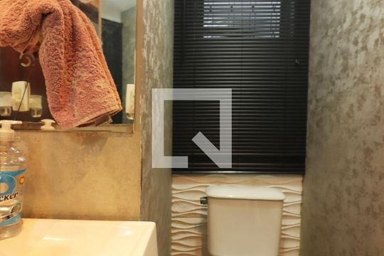 Lavabo  de casa à venda com 3 quartos, 259m² em Jardim Palermo, São Bernardo do Campo