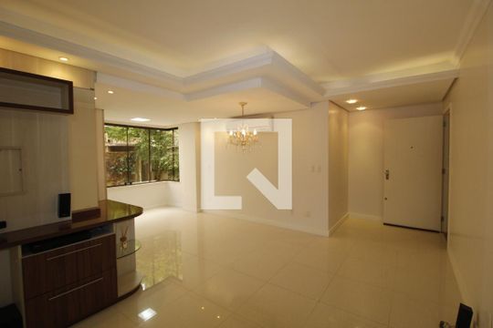 Sala de apartamento à venda com 2 quartos, 81m² em Bela Vista, Porto Alegre
