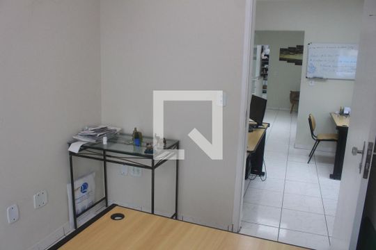 Quarto 1 de casa para alugar com 3 quartos, 237m² em Cerâmica, São Caetano do Sul