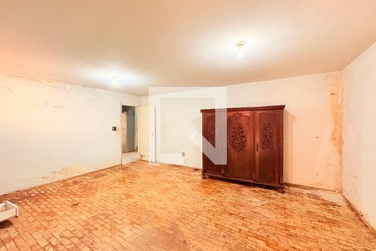 Casa à venda com 3 quartos, 1037m² em Vila Isabel Eber, Jundiaí