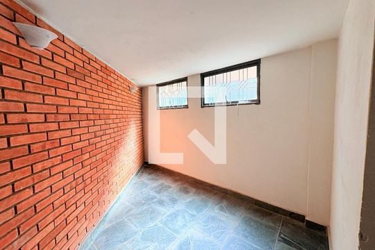 Casa à venda com 3 quartos, 1037m² em Vila Isabel Eber, Jundiaí