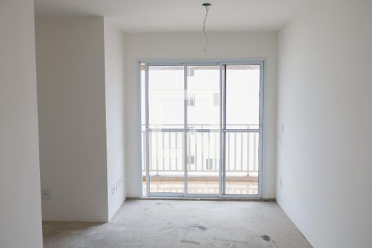 sala de apartamento para alugar com 2 quartos, 61m² em Km 18, Osasco