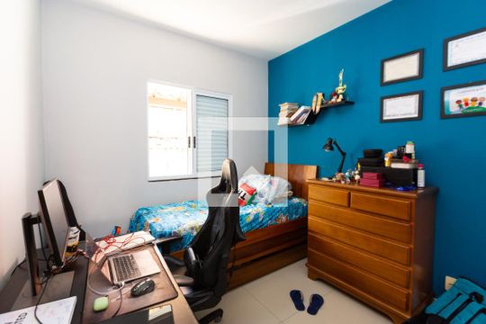 Casa para alugar com 3 quartos, 150m² em Vila Paris, Contagem