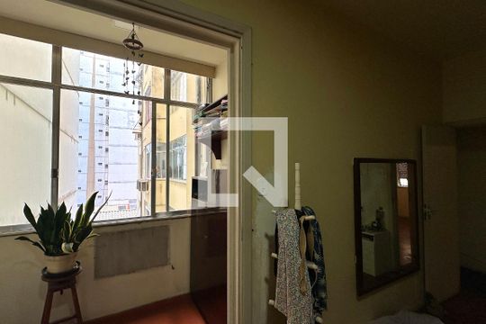 Apartamento para alugar com 3 quartos, 110m² em Copacabana, Rio de Janeiro