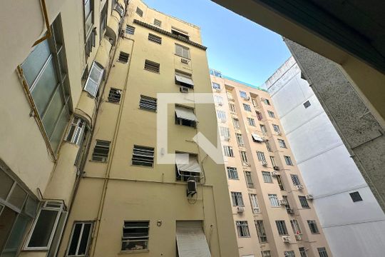 Apartamento para alugar com 3 quartos, 110m² em Copacabana, Rio de Janeiro
