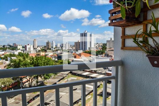 Sala de apartamento à venda com 2 quartos, 49m² em Santa Terezinha, Santo André