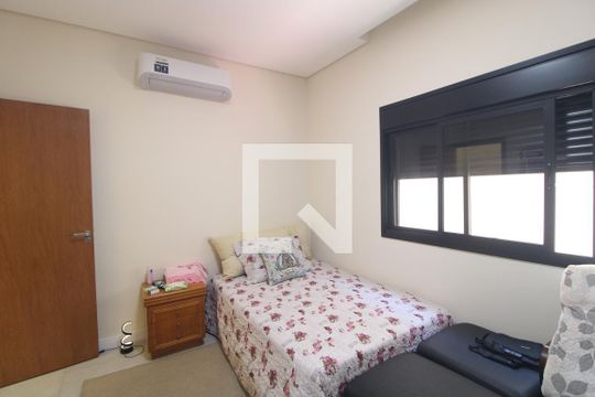 Casa à venda com 6 quartos, 280m² em Interlagos, São Paulo