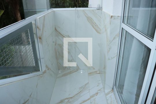 Varanda de apartamento para alugar com 2 quartos, 55m² em Jardim Sabiá, Cotia