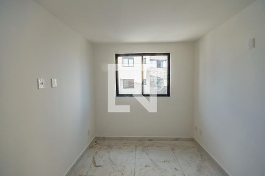 Quarto 1 de apartamento à venda com 2 quartos, 55m² em Serrano, Belo Horizonte
