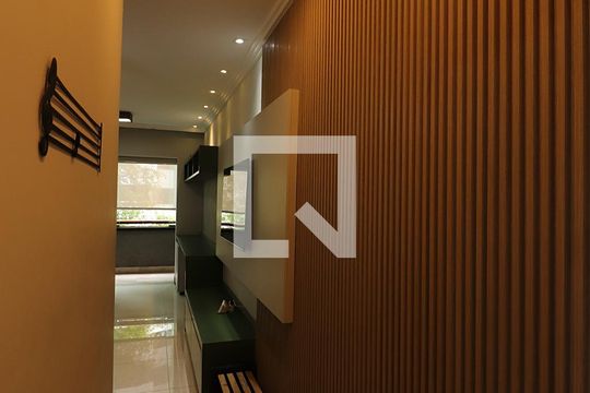 Corredor de apartamento para alugar com 2 quartos, 126m² em Santa Terezinha, São Bernardo do Campo