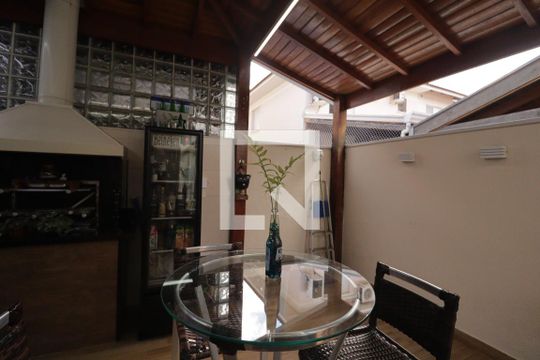 Casa de Condomínio à venda com 3 quartos, 120m² em Jardim Shangai, Jundiaí