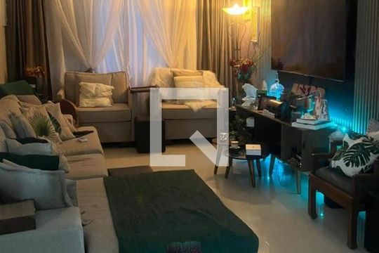 Foto 11 de casa à venda com 3 quartos, 185m² em Vila Independencia, São Paulo