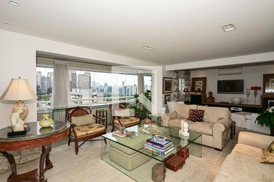 Sala de apartamento para alugar com 3 quartos, 182m² em Real Parque, São Paulo