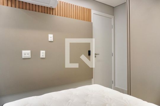 Quarto de apartamento para alugar com 1 quarto, 40m² em Barro Preto, Belo Horizonte