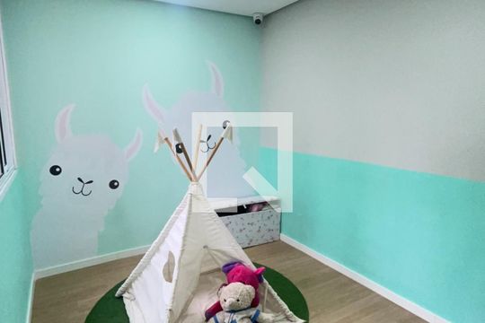 Apartamento à venda com 2 quartos, 31m² em Vila dos Andradas, São Paulo