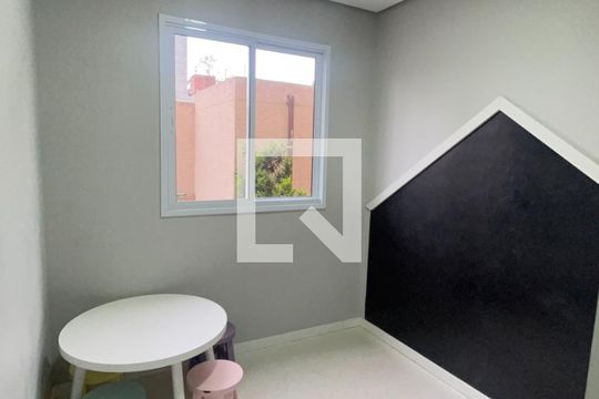Apartamento à venda com 2 quartos, 31m² em Vila dos Andradas, São Paulo