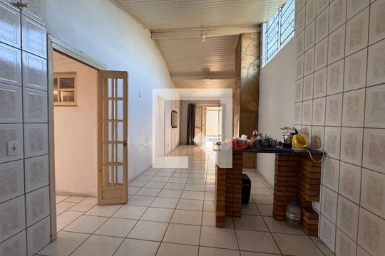Casa à venda com 2 quartos, 80m² em Scharlau, São Leopoldo