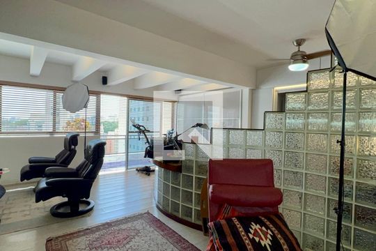 Sala de apartamento à venda com 1 quarto, 156m² em Jardins, São Paulo