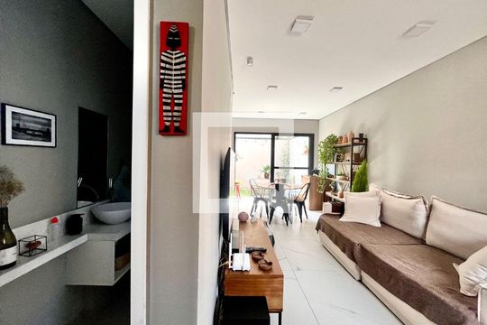 Sala de casa de condomínio à venda com 2 quartos, 85m² em Parque Taquaral, Campinas