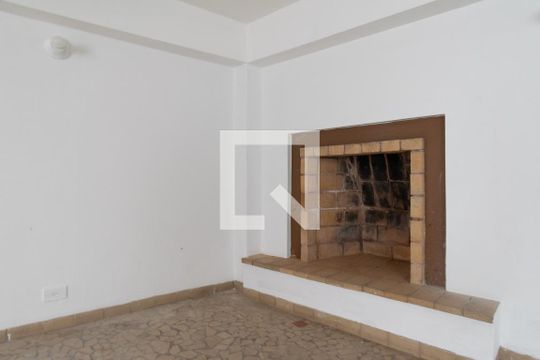 Casa para alugar com 3 quartos, 200m² em Jardim Prudência, São Paulo