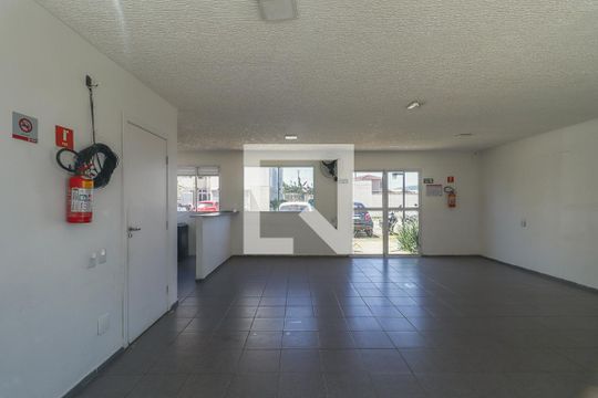 Área comum - Salão de festas de apartamento à venda com 2 quartos, 42m² em Rubem Berta, Porto Alegre
