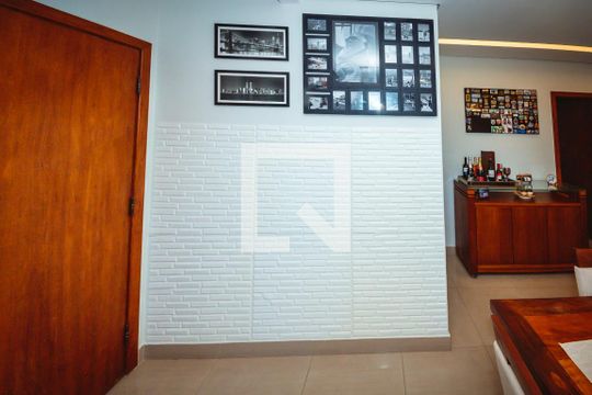 Suíte de apartamento à venda com 3 quartos, 180m² em Santa Amelia, Belo Horizonte