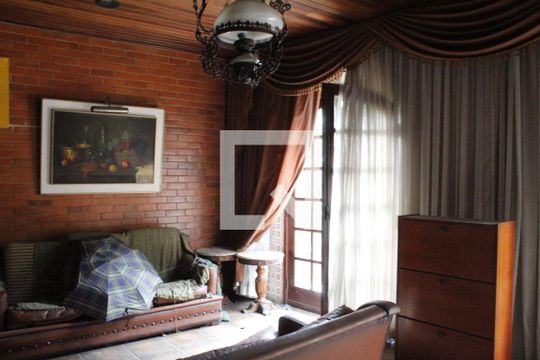 Sala de casa para alugar com 6 quartos, 540m² em Anil, Rio de Janeiro