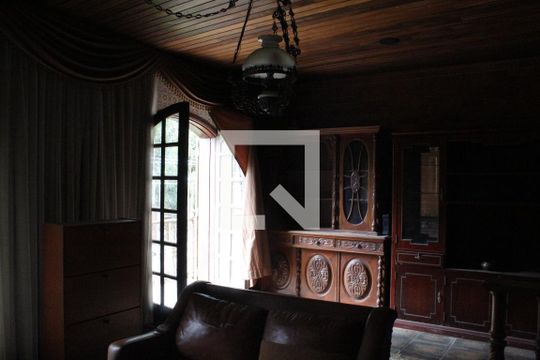 Sala de casa para alugar com 6 quartos, 540m² em Anil, Rio de Janeiro