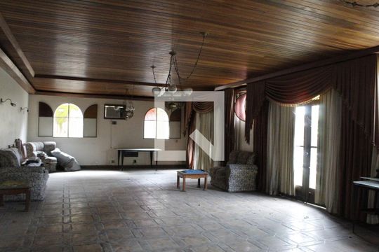 Sala 2 de casa para alugar com 6 quartos, 540m² em Anil, Rio de Janeiro
