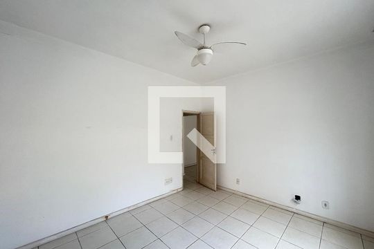 Quarto 1 de casa à venda com 3 quartos, 100m² em Méier, Rio de Janeiro