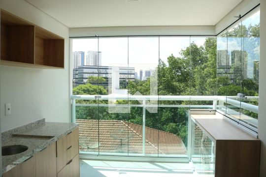 Varanda de apartamento para alugar com 2 quartos, 65m² em Barra Funda, São Paulo