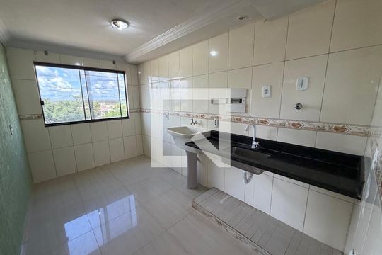 Cozinha de apartamento para alugar com 2 quartos, 67m² em Taguatinga, Brasília
