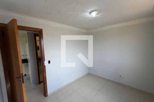 Quarto 1 de apartamento para alugar com 2 quartos, 67m² em Taguatinga, Brasília