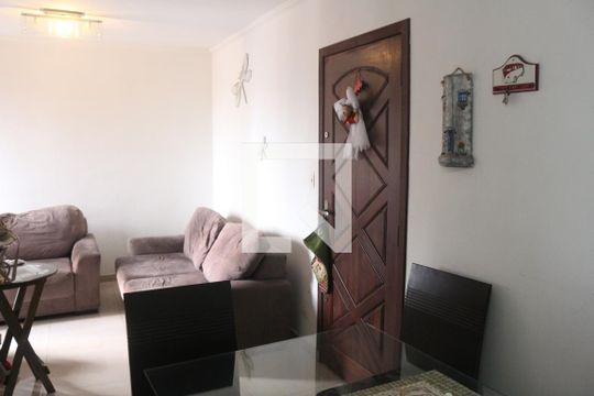 Sala de apartamento para alugar com 2 quartos, 61m² em Nova Gerti, São Caetano do Sul