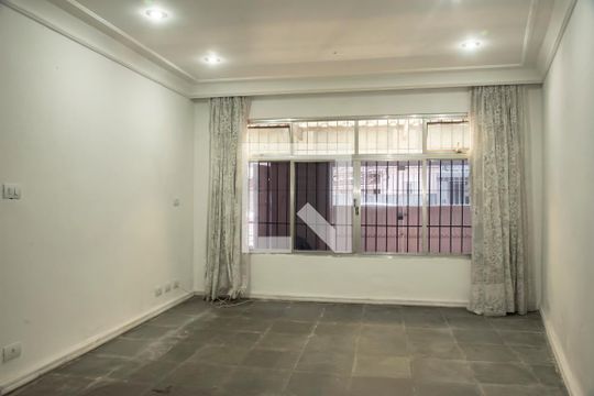 Sala de casa à venda com 2 quartos, 180m² em Bosque da Saúde, São Paulo