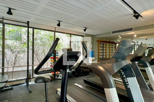 Academia de apartamento para alugar com 1 quarto, 72m² em Vila Madalena, São Paulo