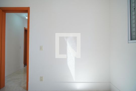 Quarto 1 de apartamento à venda com 2 quartos, 50m² em Humaitá, Porto Alegre
