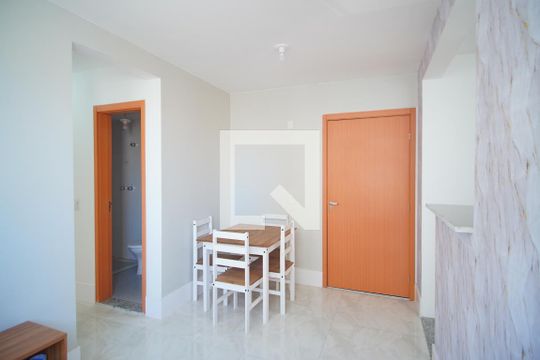 Sala de apartamento à venda com 2 quartos, 50m² em Humaitá, Porto Alegre
