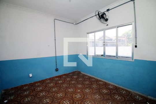 Quarto 1 de casa à venda com 3 quartos, 300m² em Irajá, Rio de Janeiro