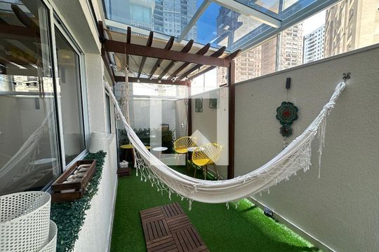Varanda de apartamento à venda com 2 quartos, 61m² em Alphaville Empresarial, Barueri