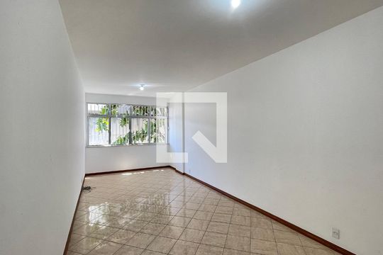 Sala de apartamento para alugar com 2 quartos, 90m² em Grajaú, Rio de Janeiro