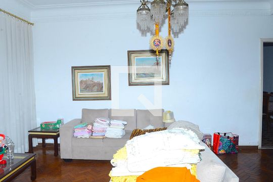 Sala 2 de casa à venda com 4 quartos, 300m² em Renascença, Belo Horizonte