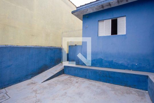 Garagem de casa à venda com 3 quartos, 60m² em Campanário, Diadema